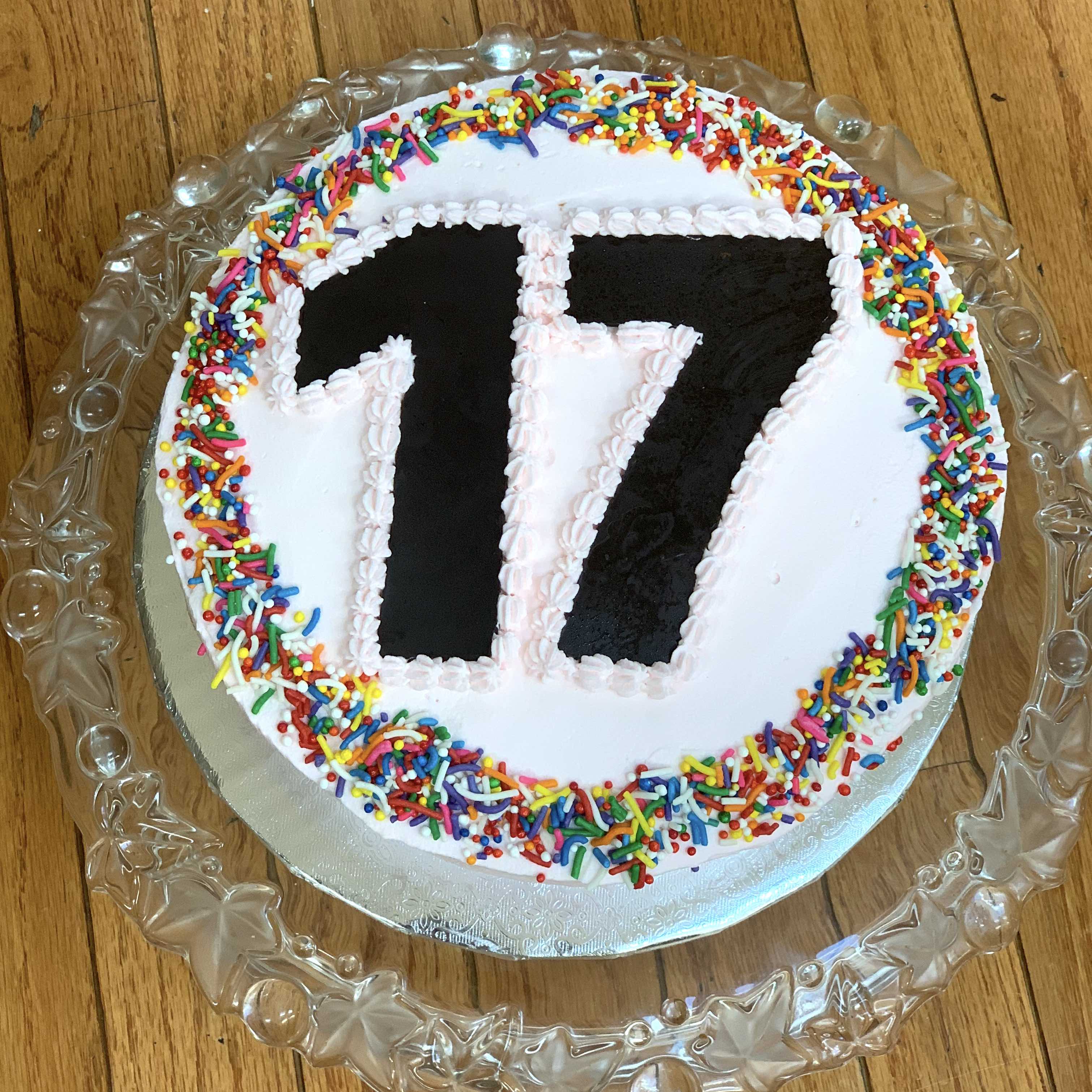 5th Birthday Cake Design For Girls - Letter Number Cakes